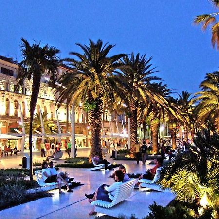 Bianca Beach Apartments Сплит Экстерьер фото