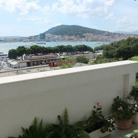 Bianca Beach Apartments Сплит Экстерьер фото