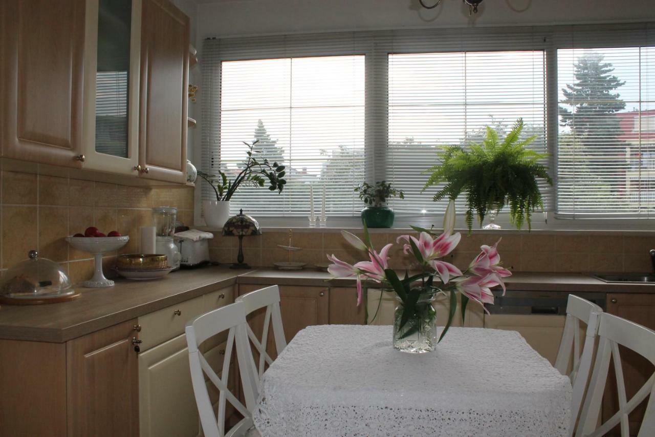 Bianca Beach Apartments Сплит Экстерьер фото